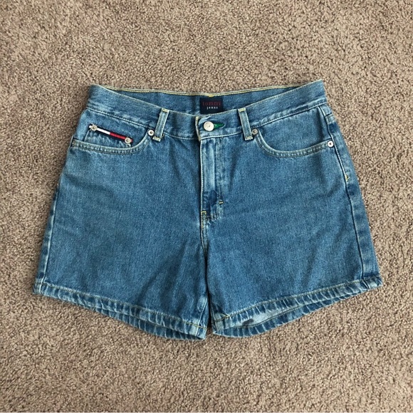Tommy Hilfiger Tommy Jeans Denim Shorts Womens 7 - Picture 1 of 10